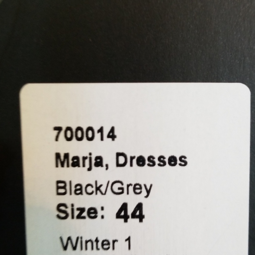 Dress - Picture 4 of 7